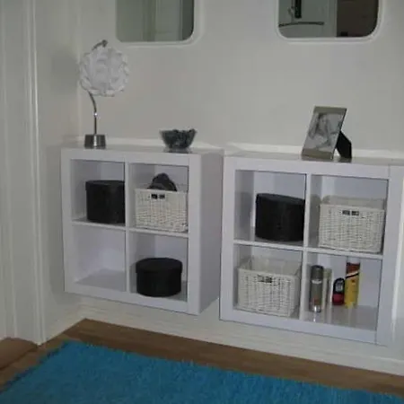 2 Bedroom Luxury Seafront, Free Pick Up! Lejlighed