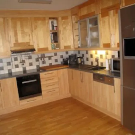 2 Bedroom Luxury Seafront, Free Pick Up! Tromso