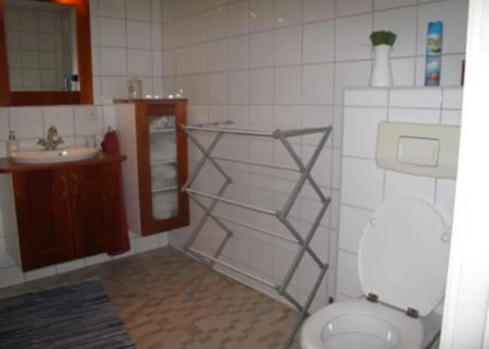 Apartment 2 Bedroom Luxury Seafront, Free Pick Up! Tromsø