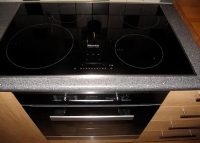 2 Bedroom Luxury Seafront, Free Pick Up! Tromsø