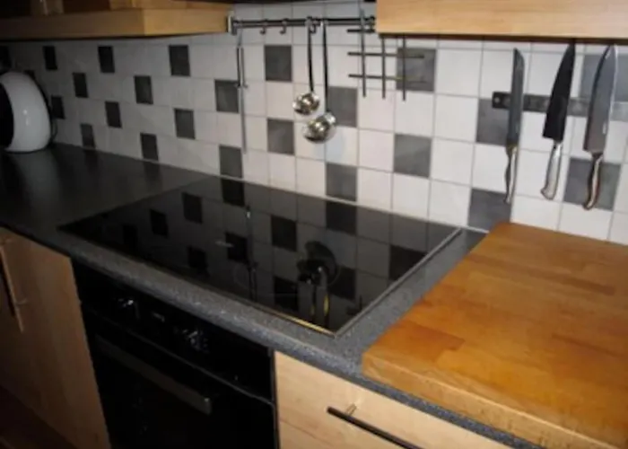 Apartmán 2 Bedroom Luxury Seafront, Free Pick Up! *