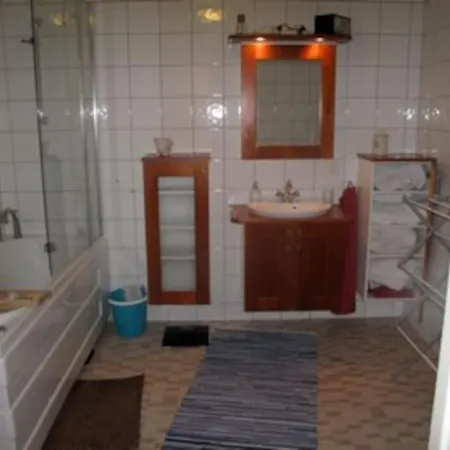 公寓 2 Bedroom Luxury Seafront, Free Pick Up! *