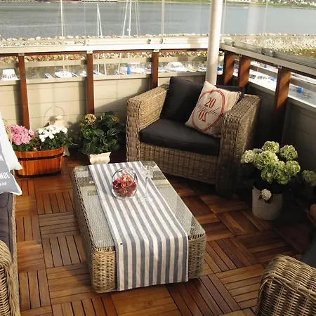 2 Bedroom Luxury Seafront, Free Pick Up! * Tromsø